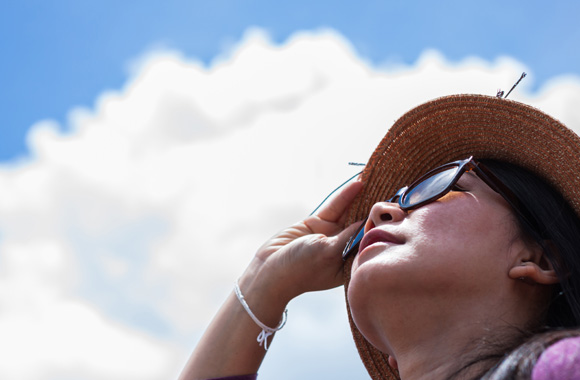 Sunscreen for Our Eyes: Why We Need UV Protection Lenses
